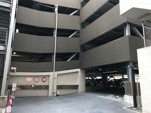ヴィーナススクエア 駐車場 ヴィーナススクエア 駐車場