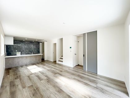 大和市第4上草柳1号棟 リビング