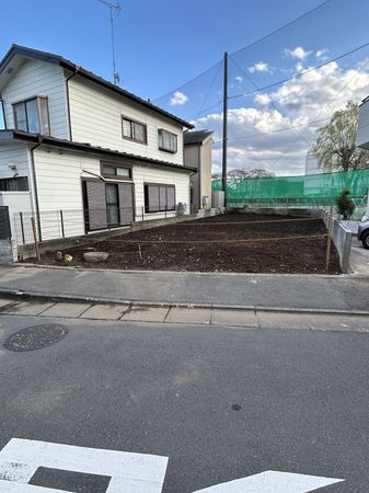 大和市下鶴間 新築戸建 前面道路含む外観
