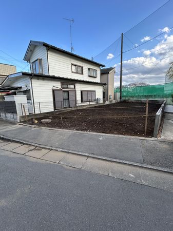 大和市下鶴間 新築戸建 前面道路含む外観