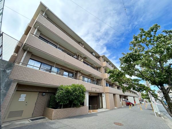 コスモつきみ野 外観