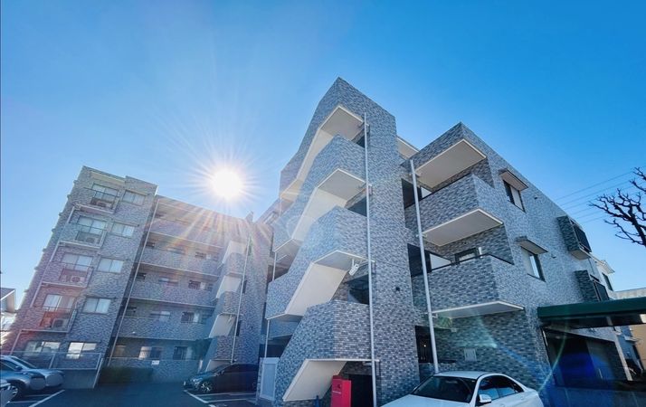 南林間パーク・ホームズ 外観