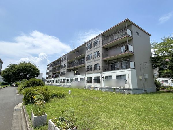 相武台団地 2104号棟 外観