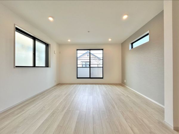 相模原市南区相武台3丁目 新築戸建 リビング