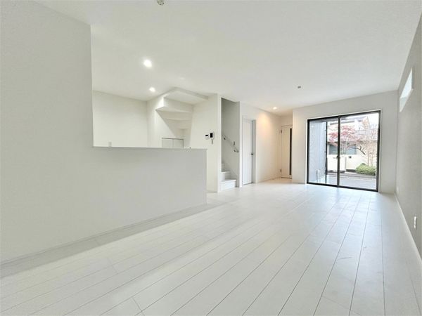 相南3丁目 新築戸建 2号棟 リビング