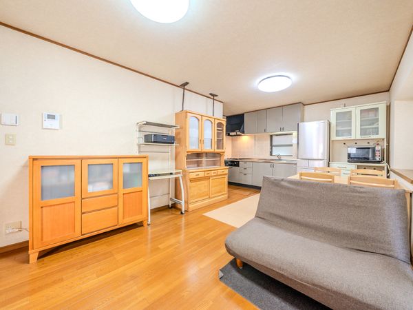 南区相武台3丁目 戸建 リビング