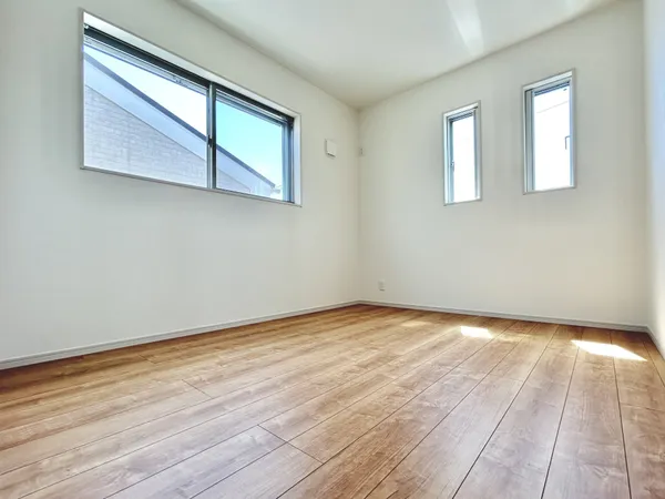 【洋室　約5.5帖】