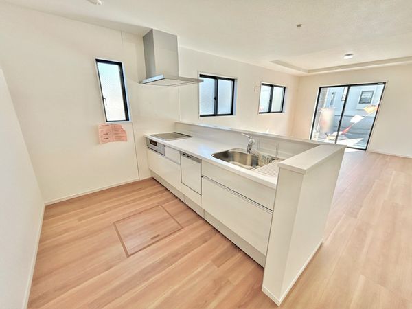 新磯野3丁目 新築戸建4号棟 キッチン