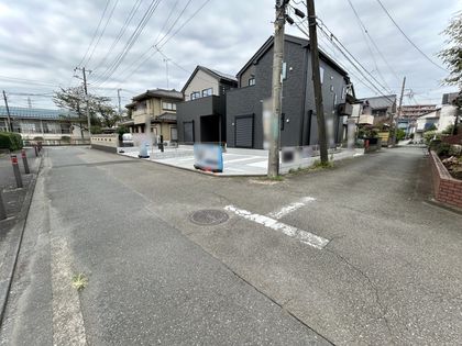 桜台 新築戸建 2号棟 前面道路含む外観 前面道路含む外観