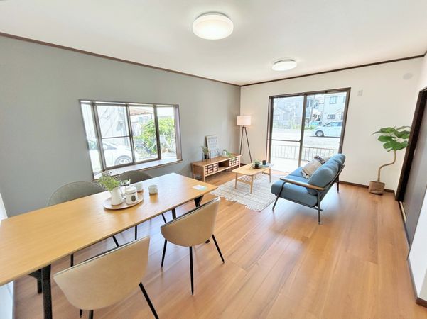 東大沼4丁目 戸建 リビング 東大沼4丁目 戸建 リビング