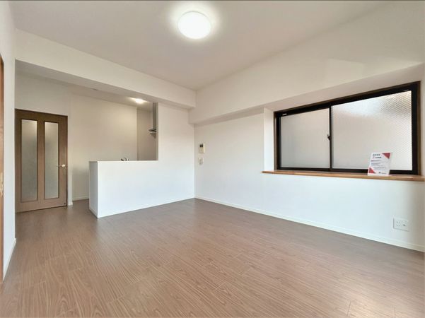 プラタスガーデンつきみ野 リビング