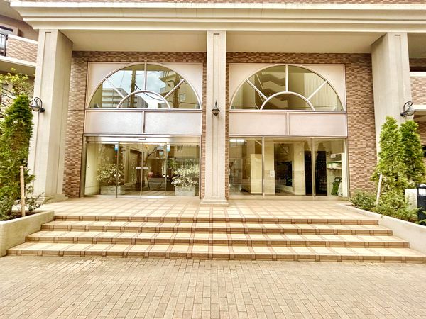 ルネ小田急相模原モアステージ エントランス ルネ小田急相模原モアステージ エントランス
