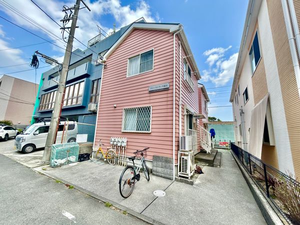 藤沢市本町3丁目 アパート 玄関 藤沢市本町3丁目 アパート 玄関