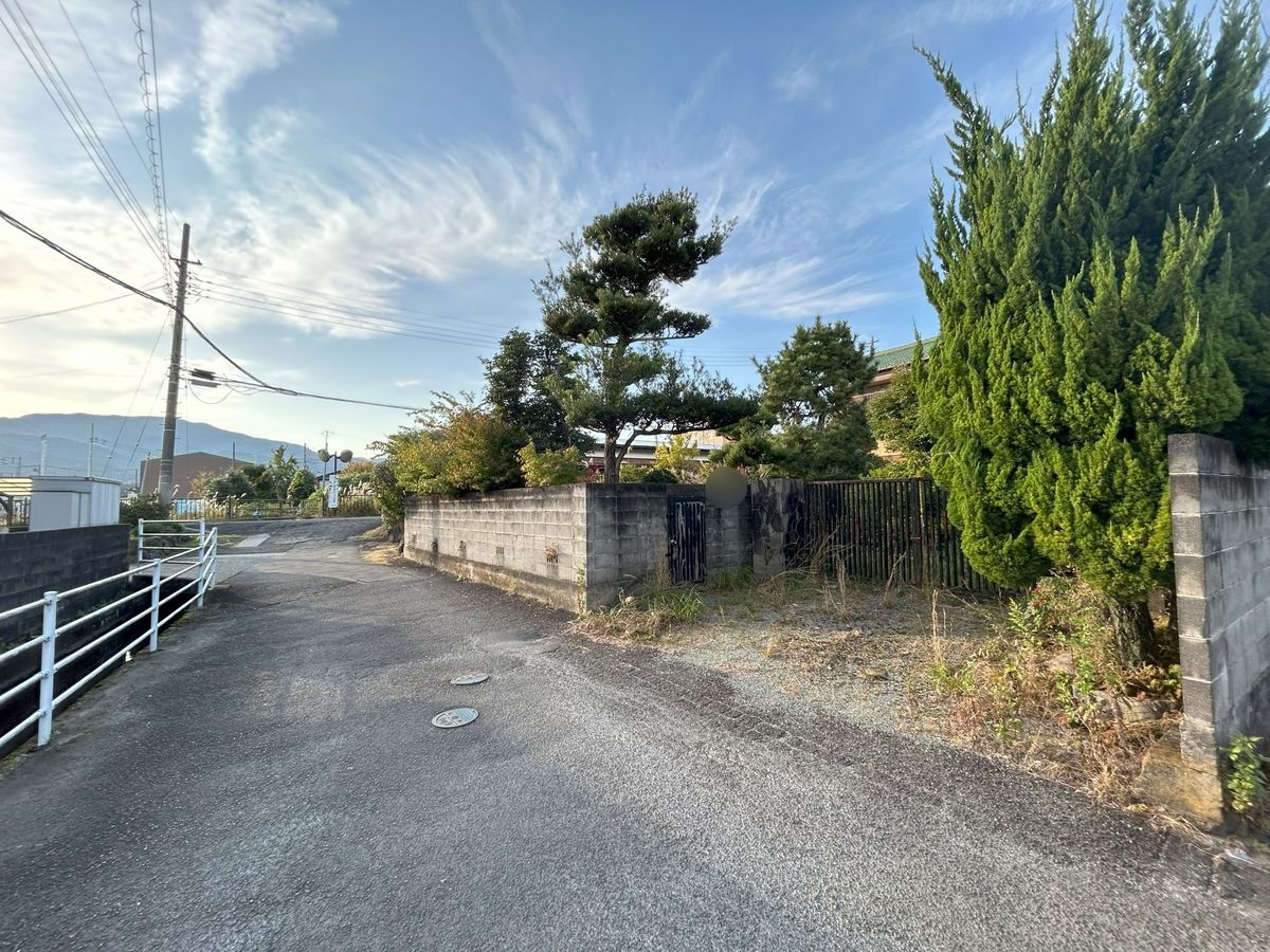 小田原市堀之内 土地 前面道路含む外観 前面道路含む外観