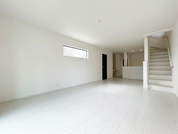 平塚市老松町 新築戸建 リビング 平塚市老松町 新築戸建 リビング