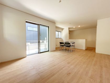 平塚市龍城ケ丘 新築戸建 D号棟 リビング