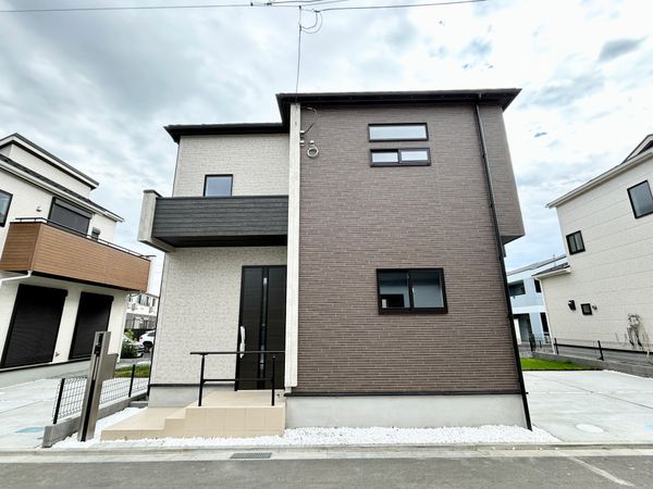 平塚市纒 新築戸建 3号棟 外観