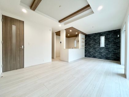 平塚市纒 新築戸建 3号棟 リビング
