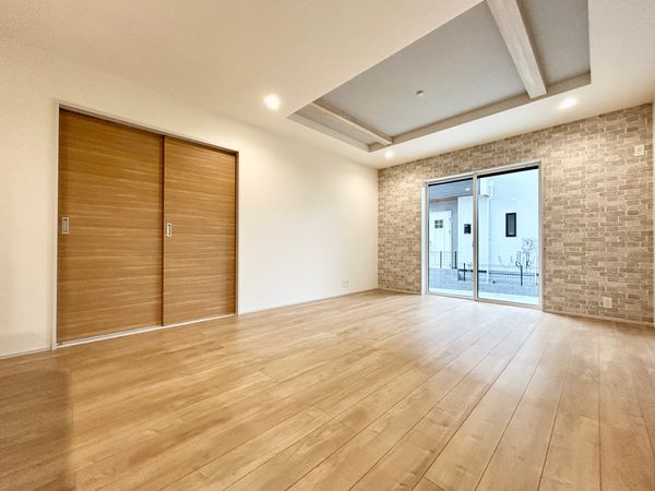平塚市纒 新築戸建 7号棟 リビング 平塚市纒 新築戸建 7号棟 リビング