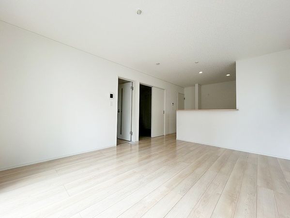 平塚市寺田縄 新築戸建 1号棟 リビング 平塚市寺田縄 新築戸建 1号棟 リビング