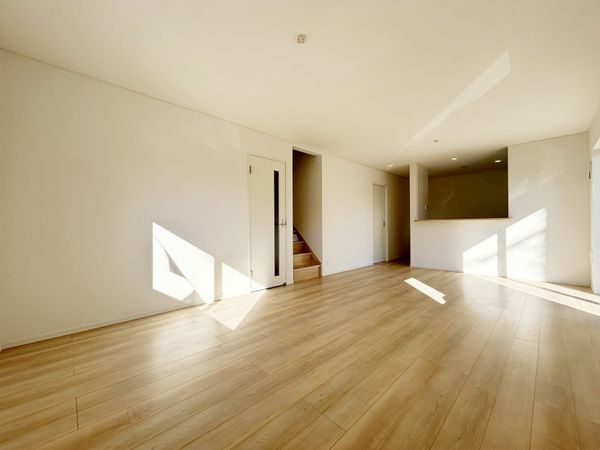 中郡大磯町高麗1丁目 新築戸建 リビング