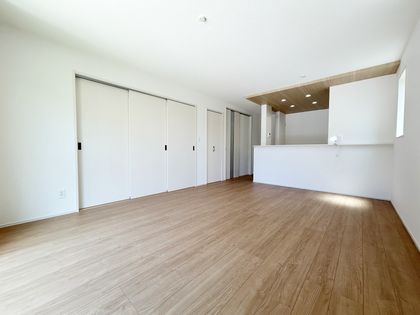 平塚市南金目 新築戸建 リビング