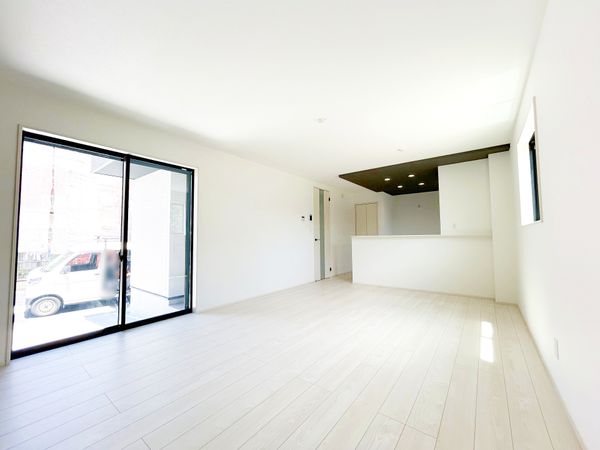 平塚市札場町 新築戸建 2号棟 リビング
