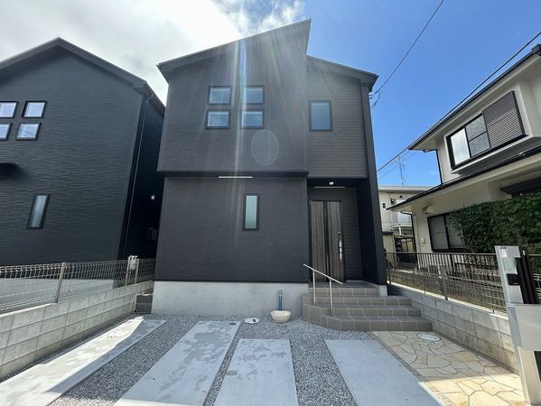 平塚市大神2丁目 新築戸建 1号棟 外観 平塚市大神2丁目 新築戸建 1号棟 外観