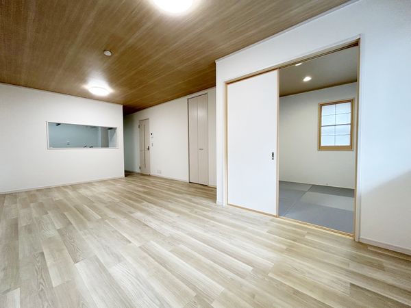 平塚市平塚3丁目 戸建 リビング 平塚市平塚3丁目 戸建 リビング