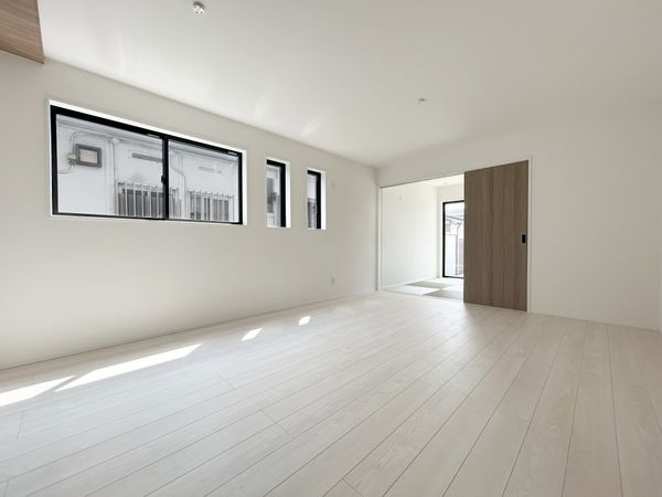 小田原市南鴨宮 新築戸建 リビング 小田原市南鴨宮 新築戸建 リビング