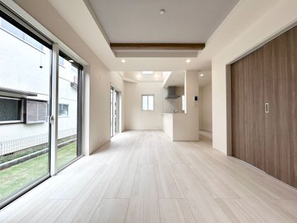 平塚市寺田縄 新築戸建 1号棟 リビング