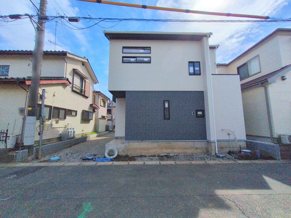 平塚市横内 新築戸建 外観 平塚市横内 新築戸建 外観