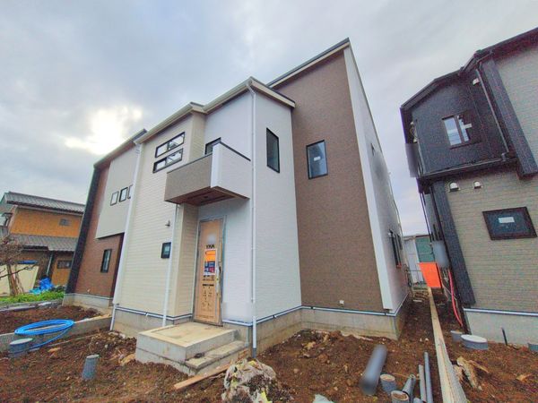 平塚市出縄 新築戸建 8号棟 外観