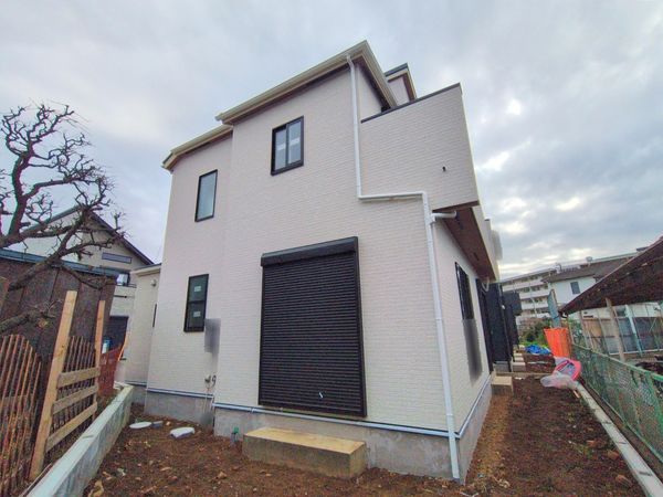 平塚市出縄 新築戸建 10号棟 外観