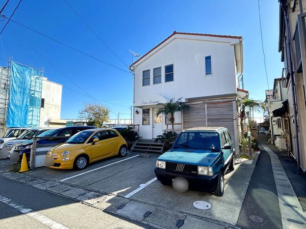 中郡大磯町大磯 戸建 前面道路含む外観 中郡大磯町大磯 戸建 前面道路含む外観