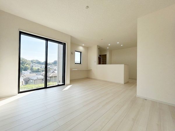 平塚市南金目 戸建 リビング 平塚市南金目 戸建 リビング