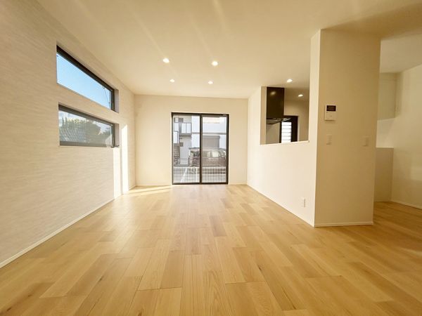 平塚市出縄 戸建 2号棟 リビング 平塚市出縄 戸建 2号棟 リビング