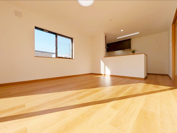 平塚市南金目 戸建 リビング