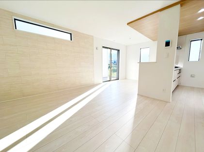 中郡大磯町国府本郷 新築戸建 1号棟 リビング