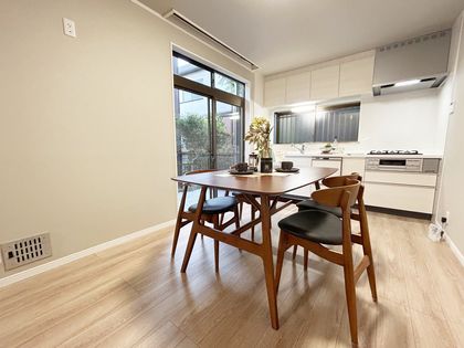 平塚市御殿1丁目 戸建 リビング