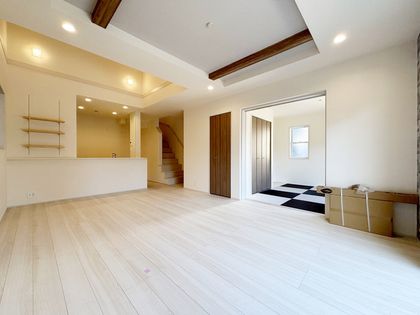 平塚市南原1丁目 新築戸建 2号棟 リビング