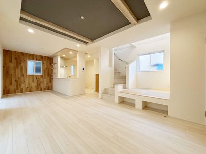 平塚市南原1丁目 新築戸建 3号棟 リビング