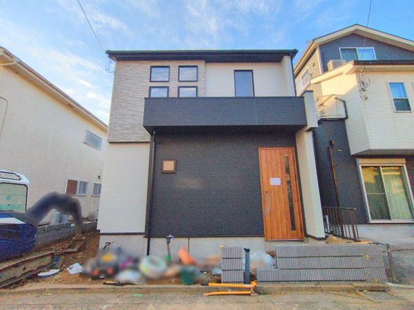平塚市長持 新築戸建 外観