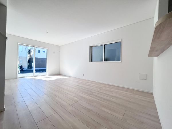 平塚市南金目 新築戸建 2号棟 リビング
