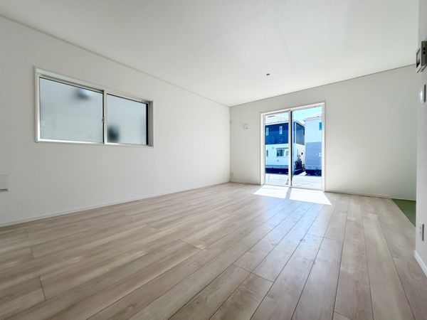 平塚市南金目 新築戸建 4号棟 リビング
