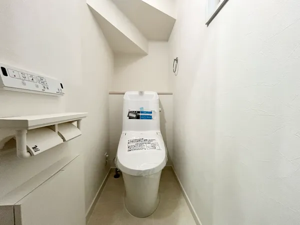 1階　トイレ