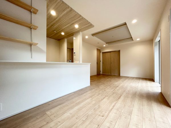 平塚市ふじみ野2丁目 新築戸建 リビング