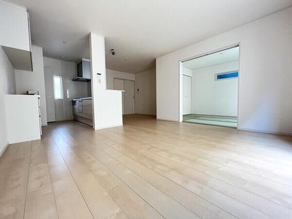 平塚市徳延2丁目 戸建 9号棟 リビング