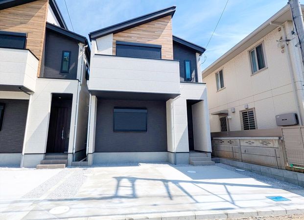 平塚市諏訪町 新築戸建 2号棟 外観