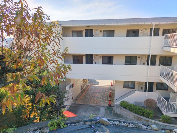 城山サニーハイツ 外観